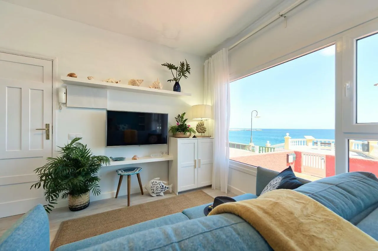 Casa Antonia By The Beach Melenara contacts